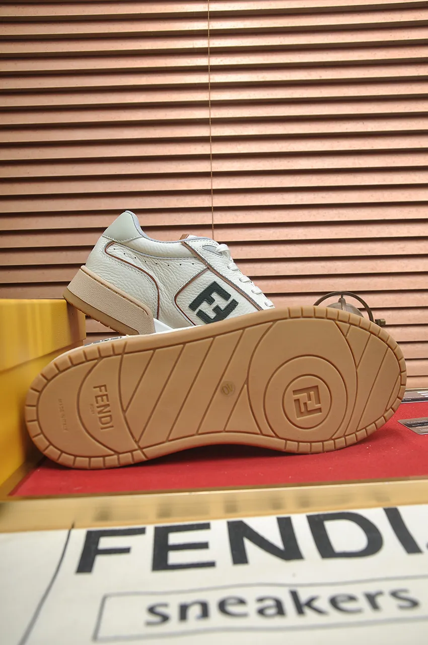 Men's shoes 💰600💶 [Fendi] The latest couple model 🔥 Many 💑 stars have the same style. FD match is a one-to-one replica of the original version. The first fendi match created by designer Kim Jones and Trainer basketball sneakers by Donkey. Material: Original silk leather. Lining: breathable mesh. Packaging: Original 1:1 matching high-end packaging. Size: Female 35-40 Male 38-44 (45 46. Custom-made (no return or exchange)